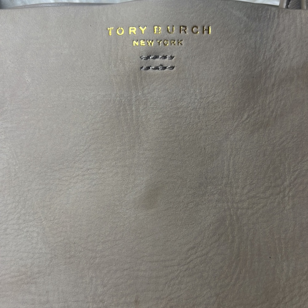 Tory Burch Leather Tote Nuetral shoulder bag - Picture 6 of 14